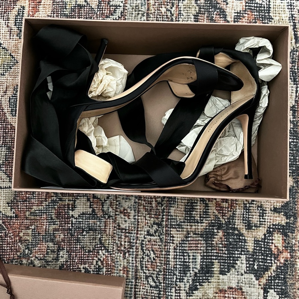 Gianvito Rossi Gala Ankle-Wrap Heels - Picture 8 of 9